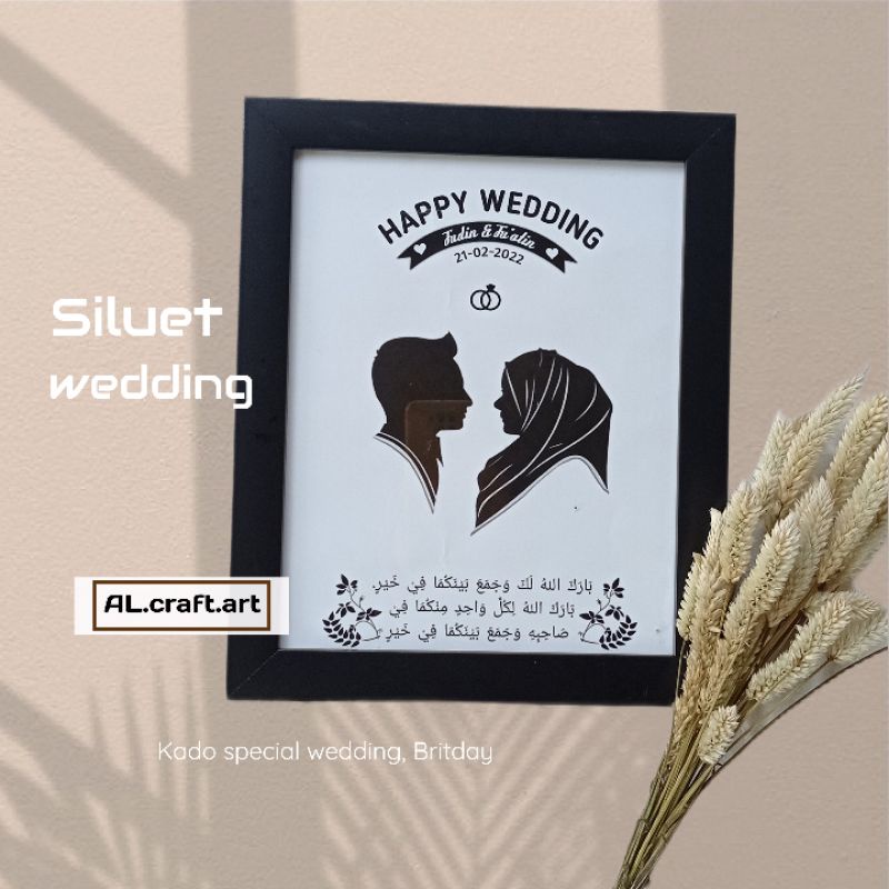 KADO/ SILUET FOTO/ BINGKAI FOTO 8R / FIGURA/ FRAME/ WEDDING GIFT/ HAMPERS UNIK/ KADO SPECIAL/ DEKORA