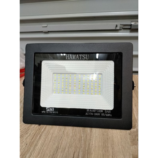 HAMATSU Lampu sorot LED Slim100 Watt SNI Kap sorot 100 watt