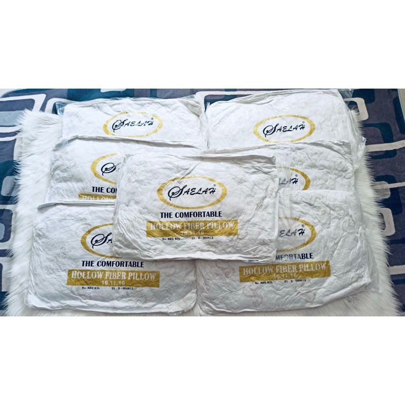 Bantal Guling  Hotel Saelah