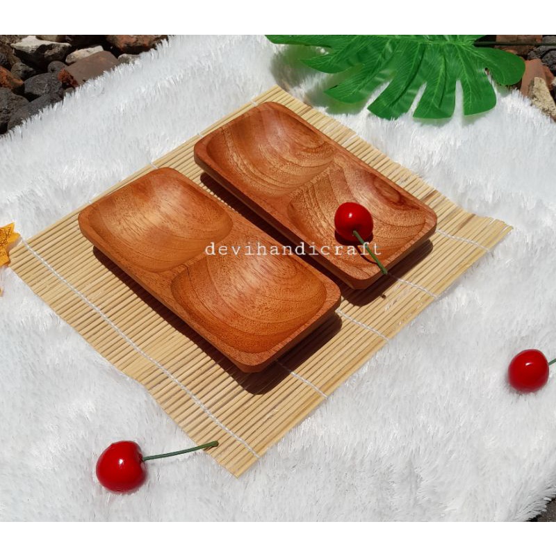 piring kayu/piring saji persegi/wadah sambal sekat 2 8×16cm kayu mahoni