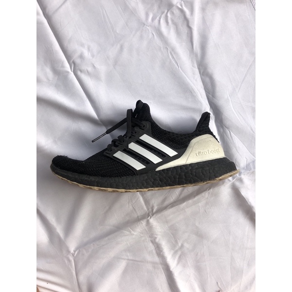 sepatu Adidas Ultraboost (second)