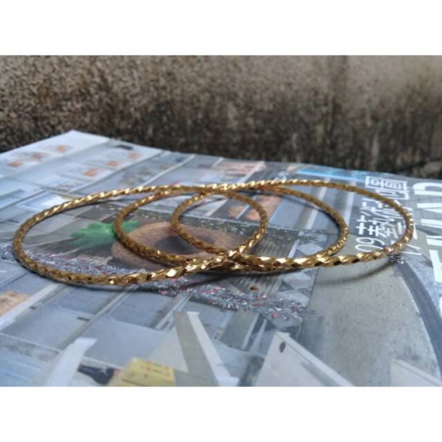 Gelang keroncong swasa