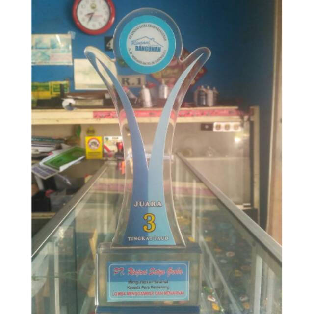 PLAKAT WISUDA/PLAKAT PENGHARGAAN