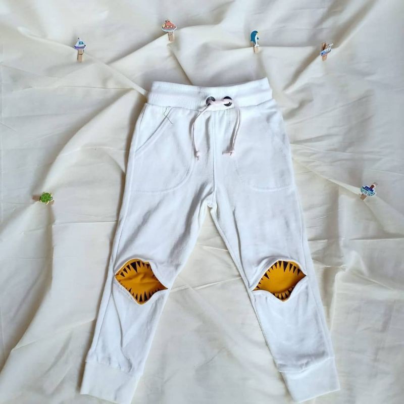 Jogger Cat & Jack