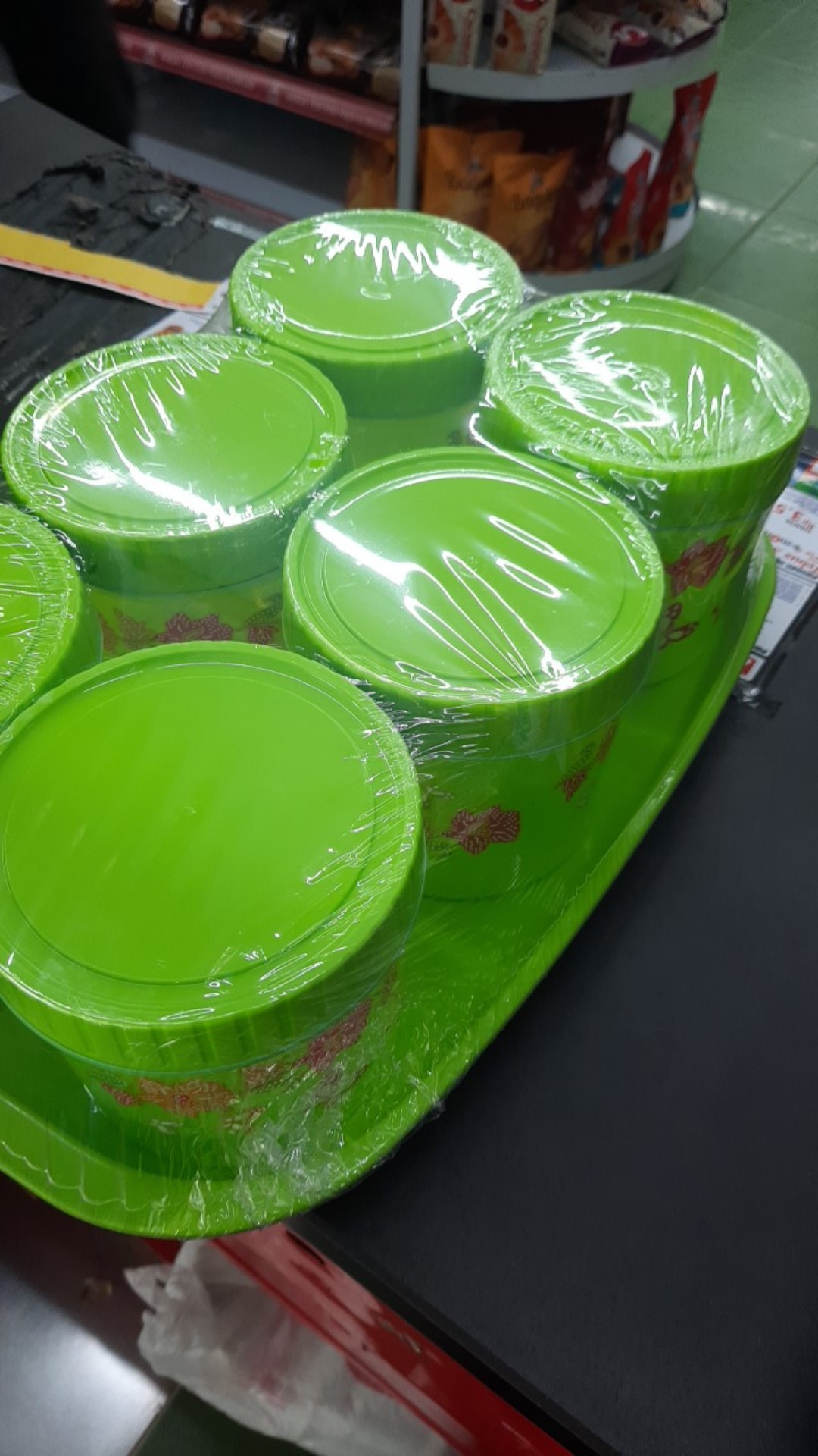 Toples Shiro Calista Free Bubble Wrap