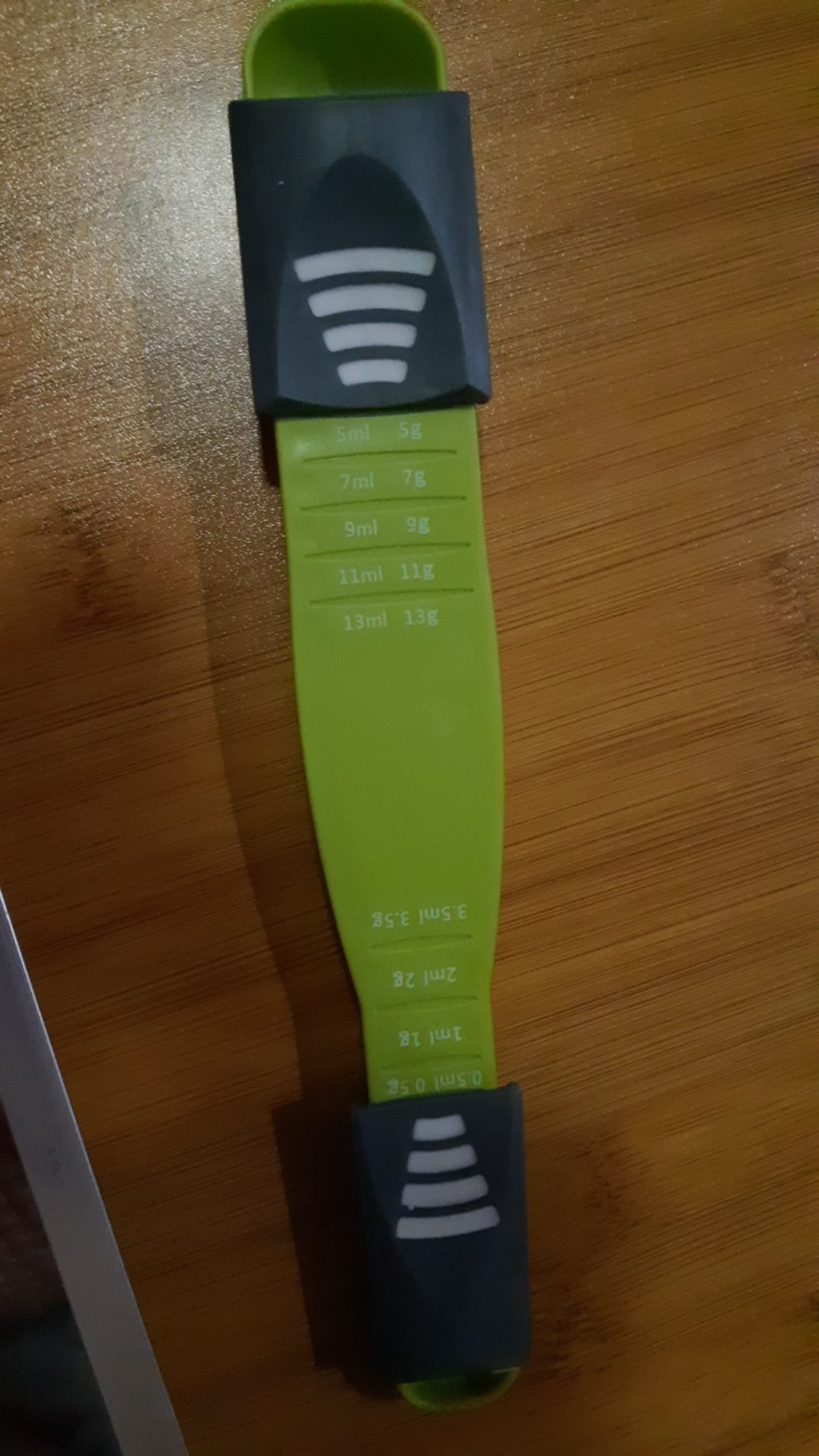 1pc Sendok Takar Dengan Model Ujung Ganda Dan Dapat Disesuaikan Untuk Masak / Baking