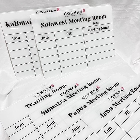

Custom Sign Board Akrilik Nama Ruangan Akrilik Kantor UV PRINT