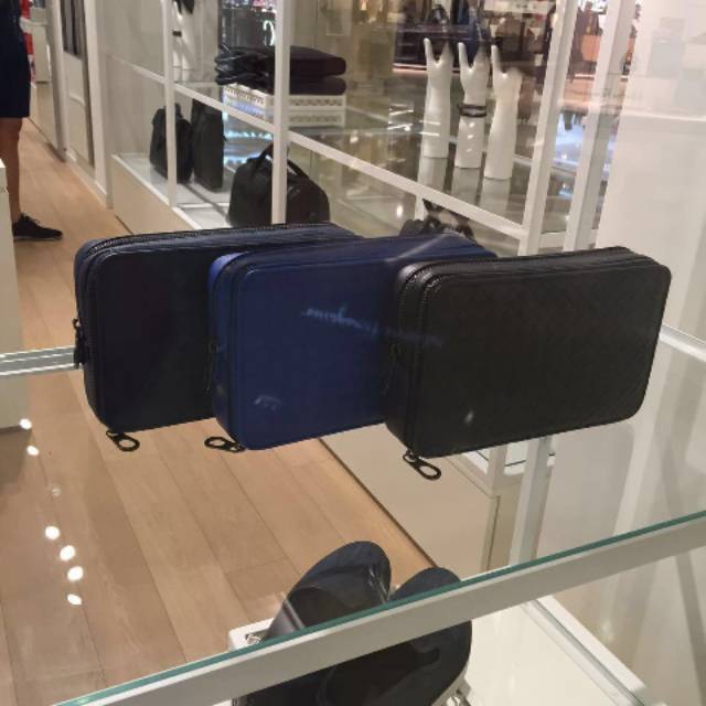 Tas Clutch BottegaVeneta