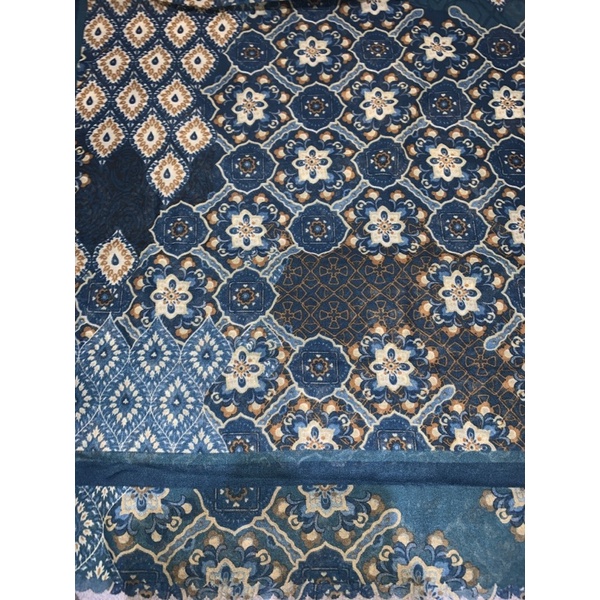 SEGIEMPAT VOALDENAY KW PREMIUM / HIJAB JILBAB SQUARE VOAL MOTIF LASER CUT-Motif 25