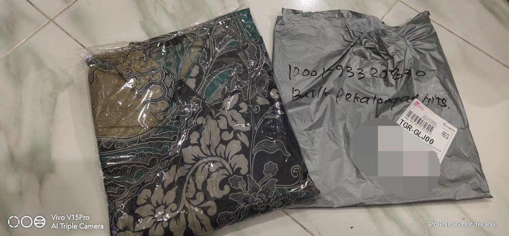 Baju Batik Pria Slimfit Big Size M L Xl Xxl Atasan Kemeja Batik Lengan Panjang Original