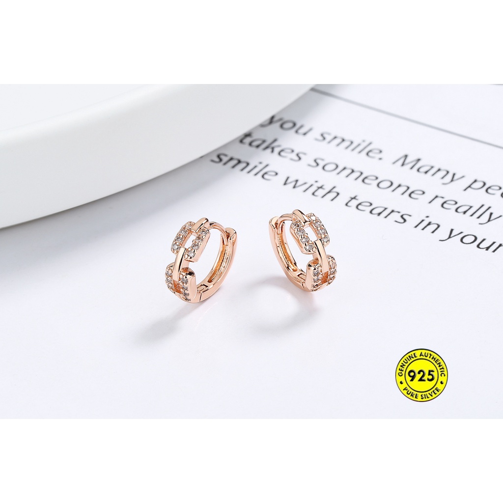 Anting Klip Rantai Geometris Aksen Berlian Tahan Air Anti Alergi Untuk Wanita