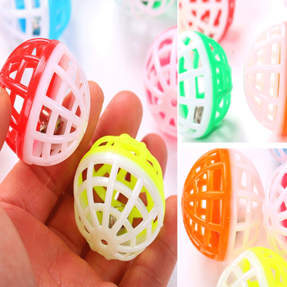 【COD Tangding】Pet Cat Toy Ball Plastic Ball Thin Ball Hollow Bell Ball 3.8cm