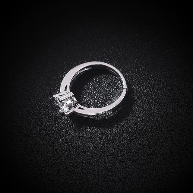 Korea imitasi moissanite cincin wanita cow head proposal berlian BARU beberapa hadiah