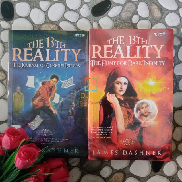 PAKET SERI THE 13TH REALITY 1 & 2 By. James Dashner