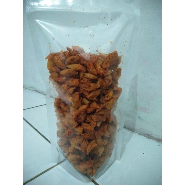 

Lumpia kering pedas