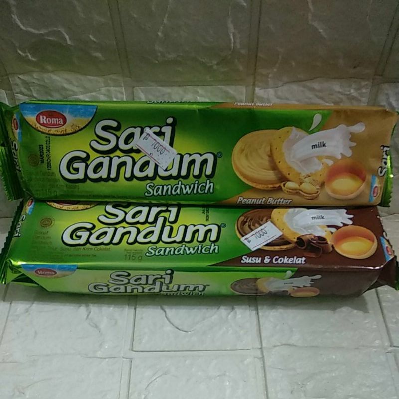 Jual Biskuit Sari Gandum Sandwich 115g | Shopee Indonesia