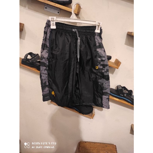 CELANA PENDEK LIPAT TROMAX CKM