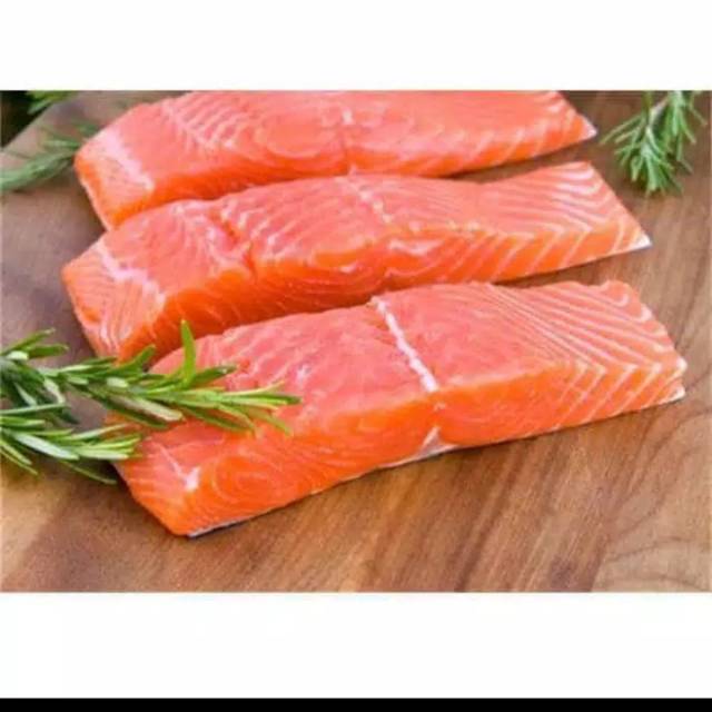 

Salmon fillet /100gr