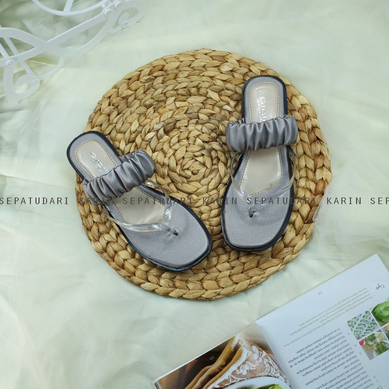 Sepatudari Karin Real PIc Sandal flat wanita Model Jepit KR SDF0044