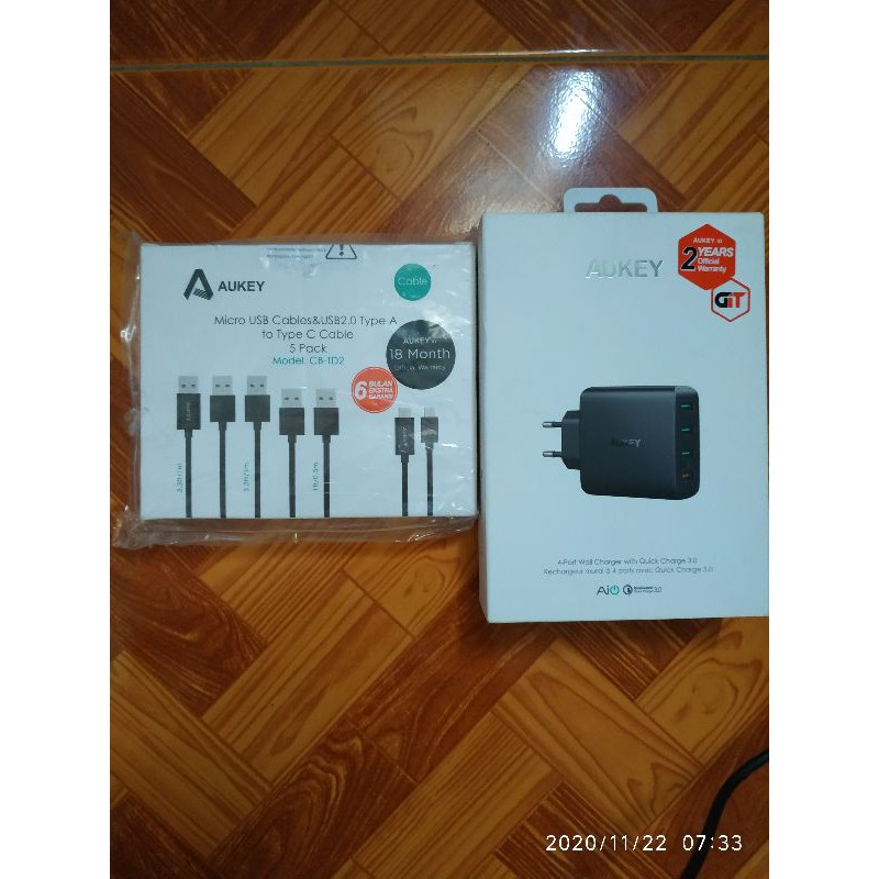 aukey 4 port +ai power quick charge 3.0 + kabel data