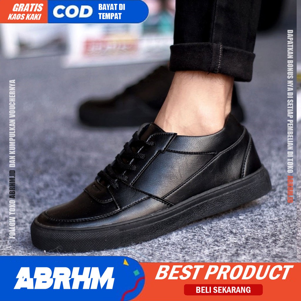 Sepatu Sneaker Pria Casual sneakers Sepatu Casual Pria Sepatu Pria Sneakers Sepatu Casual Cowo/Cowok Sepatu Kasual Semi Formal Kerja Kuliah Kondangan Gaya Santai Keren Kekinian Original Murah Terlaris