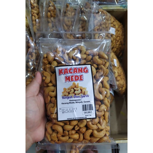 

KACANG METE GORENG KACANG MEDE KACAMG MONYET 500GRAM OLEH OLEH MAKANAN SNACK CEMILAN KHAS BANGKA