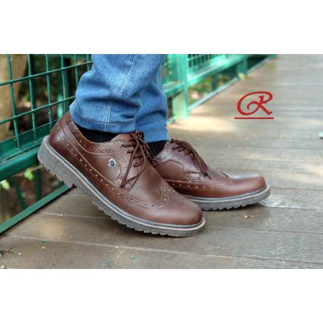 SPC Sepatu Pdh Untuk Militer Kulit Sapi Asli Warna Hitam Kode Jr 9 Untuk Tni Al Au Ad Bahan Kelas 01