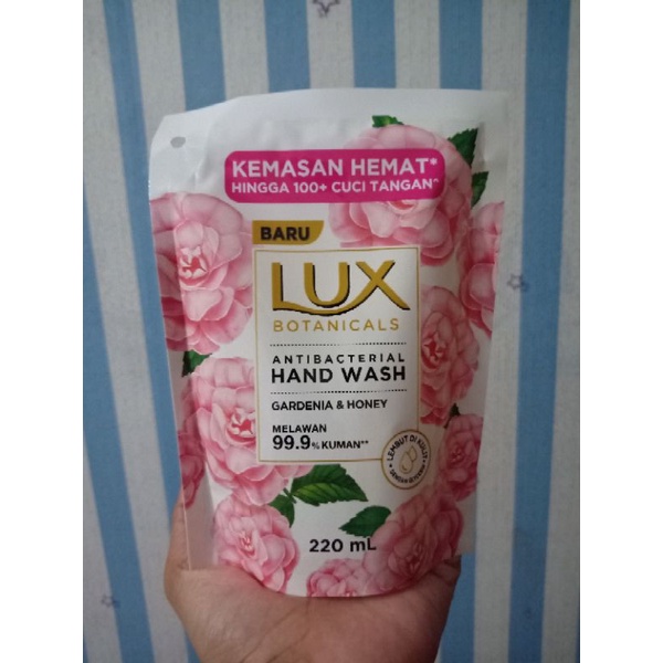 Lux hand wash refil 220ml