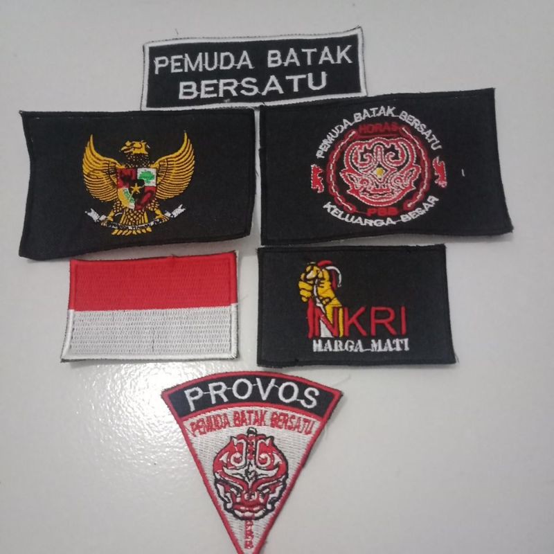 Emblem bordir pemuda batak bersatu dilengkapi perekat
