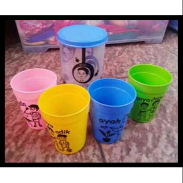 Souvenir Ultah Gelas Family Tumbler Kecil