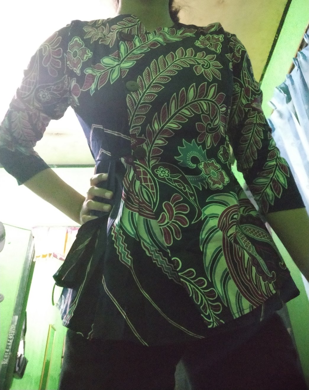 Batik Wanita - Atasan Blouse Batik Wanita Fashion 184 Sg