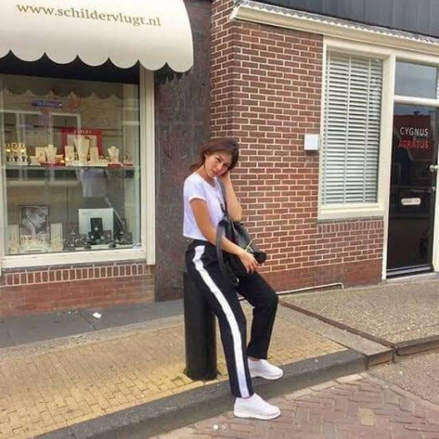 Pants list putih bahan scuba