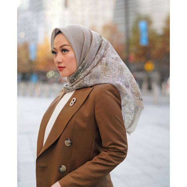 BUTTONSCARVES NEWYORK REBORN SERIES-SOHO