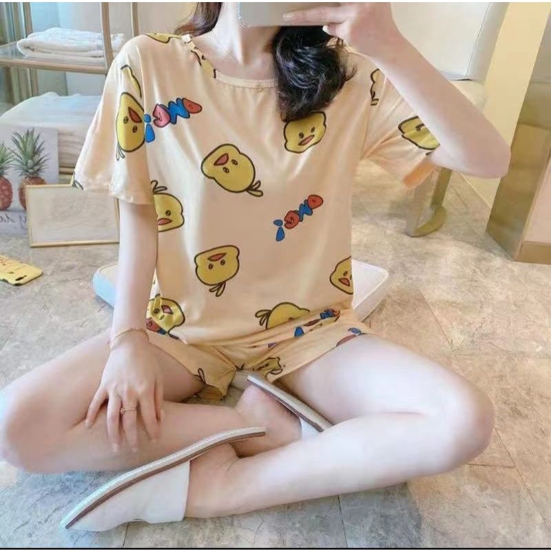 NEW SET PIYAMA IMPORT / SLEEPWEAR / BAJU TIDUR MURAH-Set chiken cream