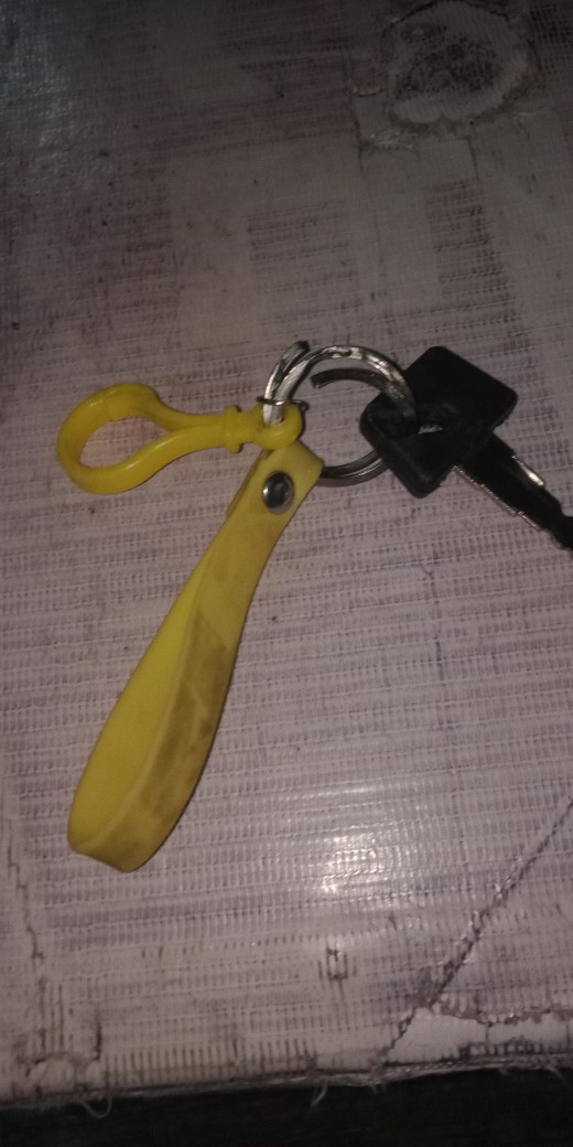 1pc Holder Botol Air Minum Bahan Plastik Kualitas Tinggi