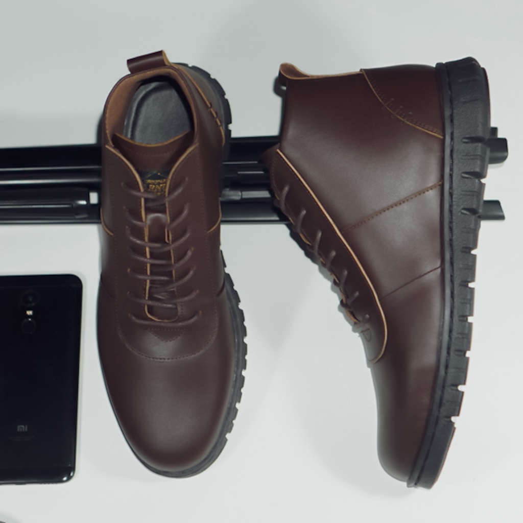 Nathan Brown | Sepatu Kulit Asli Formal Vintage Klasik Simpel Pria Cowok Men Boots | FORIND x BARNUM