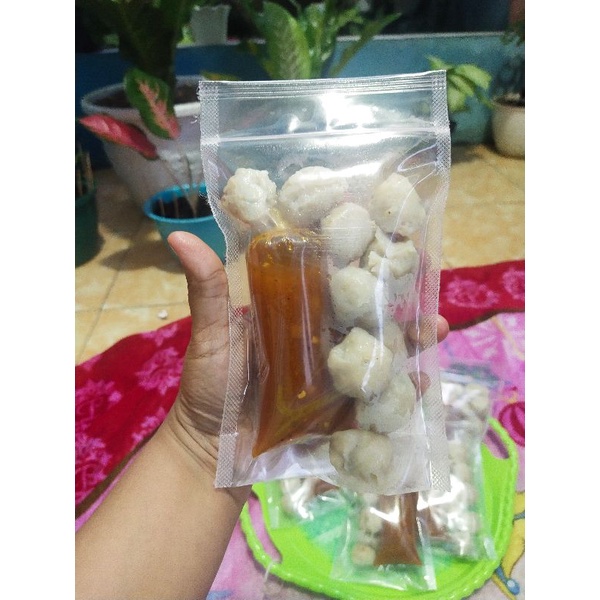 

FROZEN BAKSO SAUS KARI