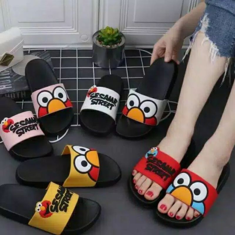 RS - sendal Elmo SESAME STREET SIZE 36-40