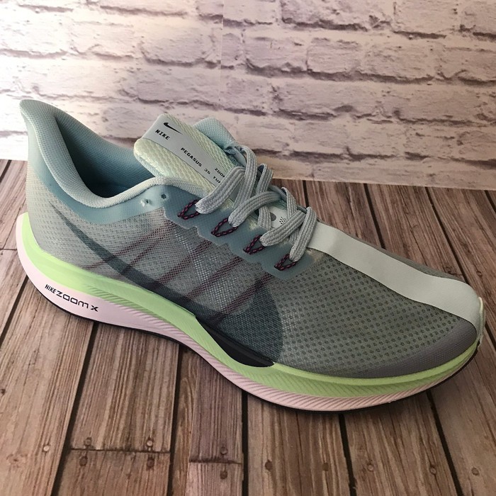 SNEAKERS COWOK HITAM BIRU MISTY  SEPATU NIKE ZOOM PEGASUS 35 TURBO SOFT BLUE