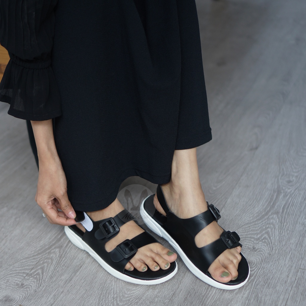 Milicca Sandal Tali Wanita Platform Sandal Datari