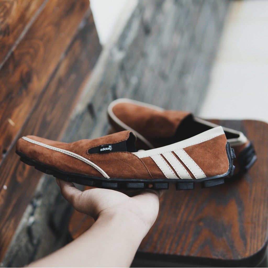 MS - PROMO GILA GILAAN !! Sepatu Adidas Mocasin Dembele Suede Coklat Slip On Murah Kekinian Hengout