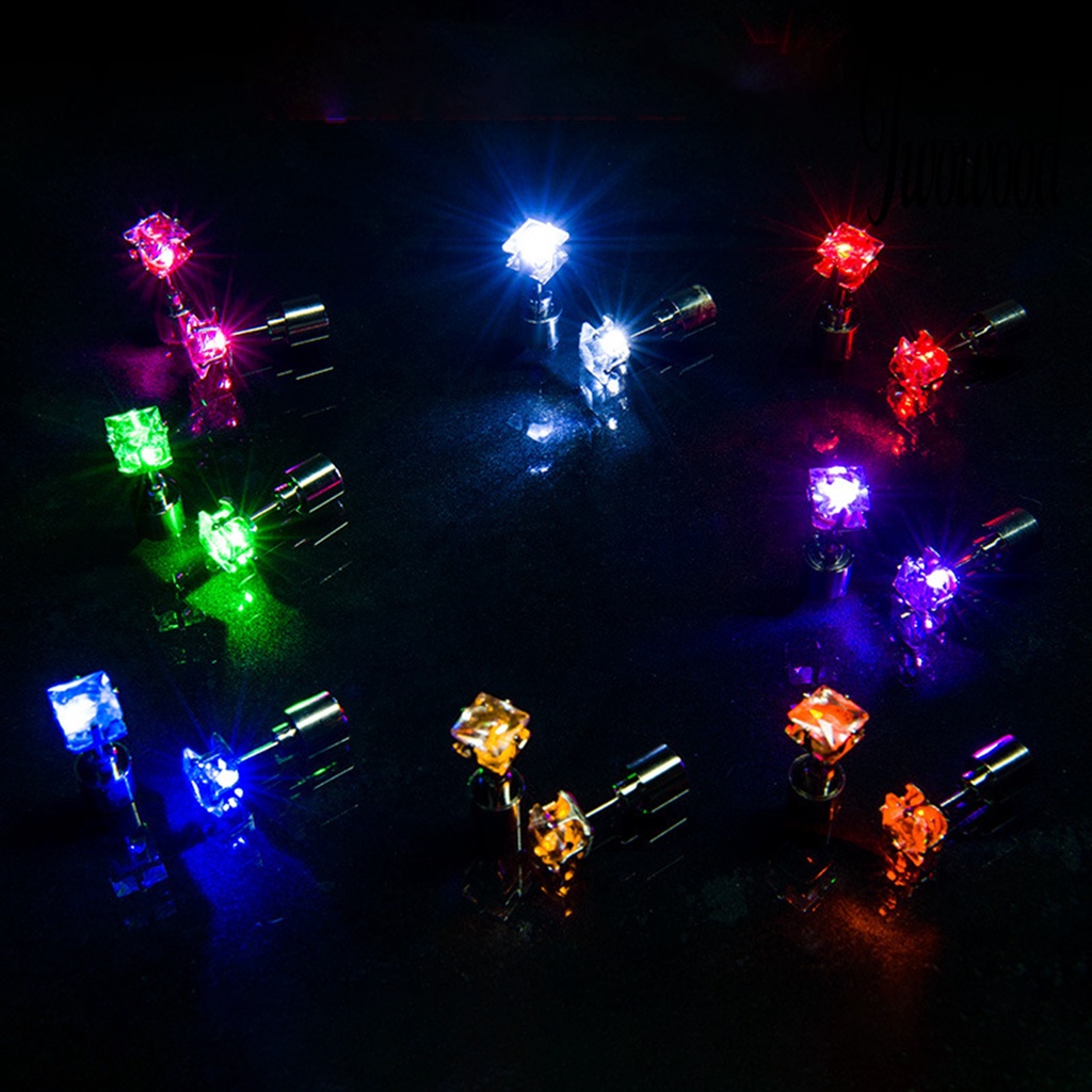 1 Pc Anting Stud Cubic Zirconia LED Bentuk Persegi Luminous Untuk Wanita