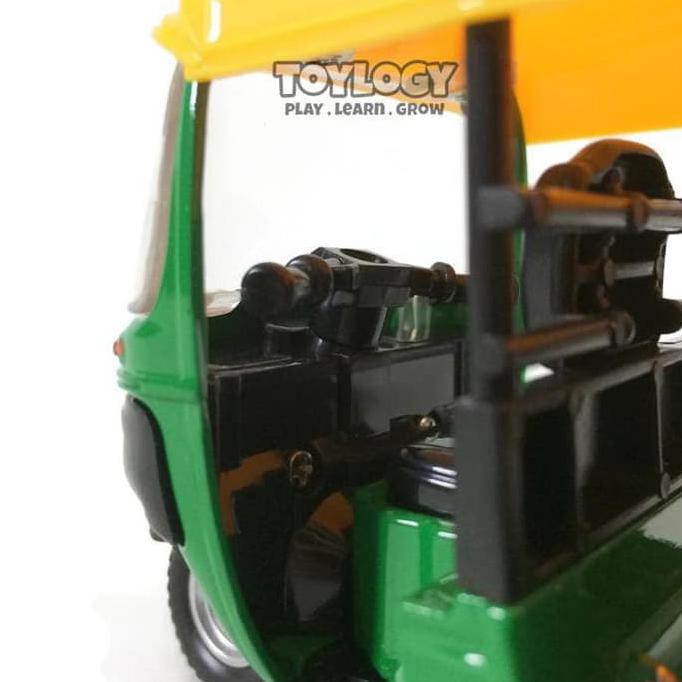 MAINAN Mainan Diecast Bajaj Miniatur Bemo Best Tricycle Model Lampu Suara MURAH