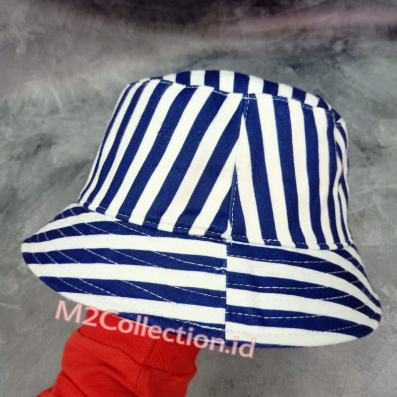 Topi Bucket Prada Salur Logo Topi Premium Quality