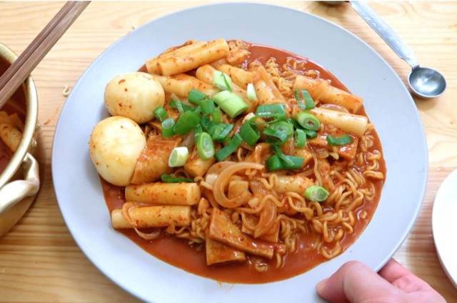 Paket Rabboki isi kue beras mie ramen gochujanng wijen bubuk cabe halal murah tteokbokki toppoki topoki