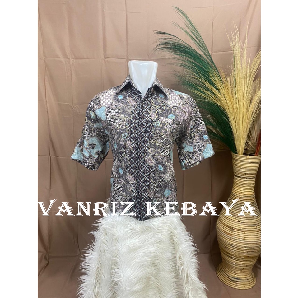 Vanriz Kebaya-Kemeja Batik Pria Lengan Pendek