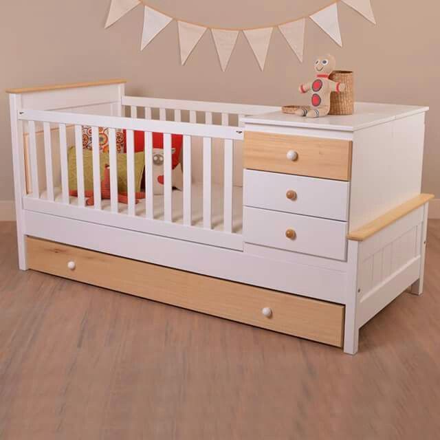 TEMPAT TIDUR BAYI SORONG