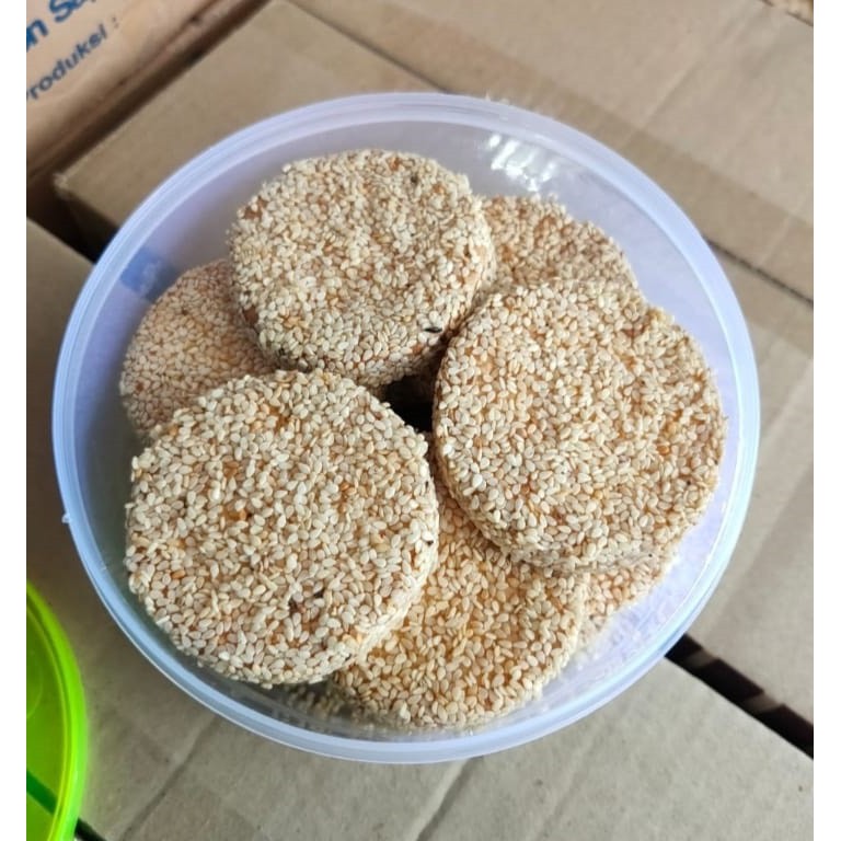 KUE MARIE WIJEN TOPLES