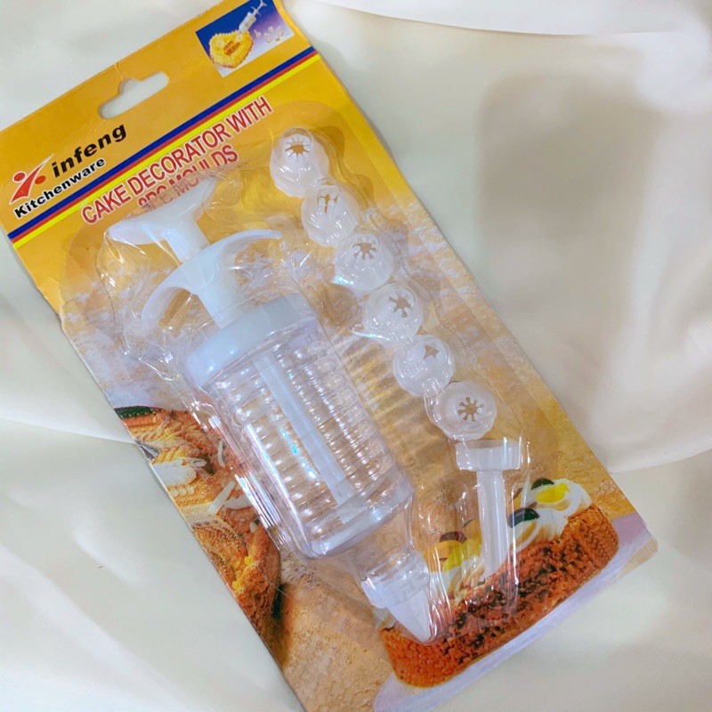 

cetakan cream kue / cake decoration