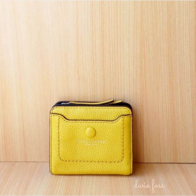 Dompet Marc Jacobs Empire City Mini Compact Wallet Yellow Original